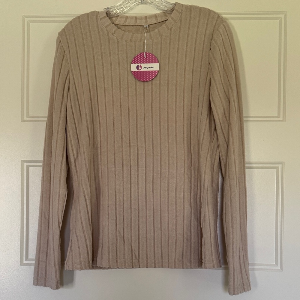 Elegant Beige Crew Neck Sweater for Women - Picture 2 of 7